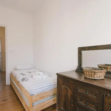 Hébergement de vacances 56 - Charming House In Peniche