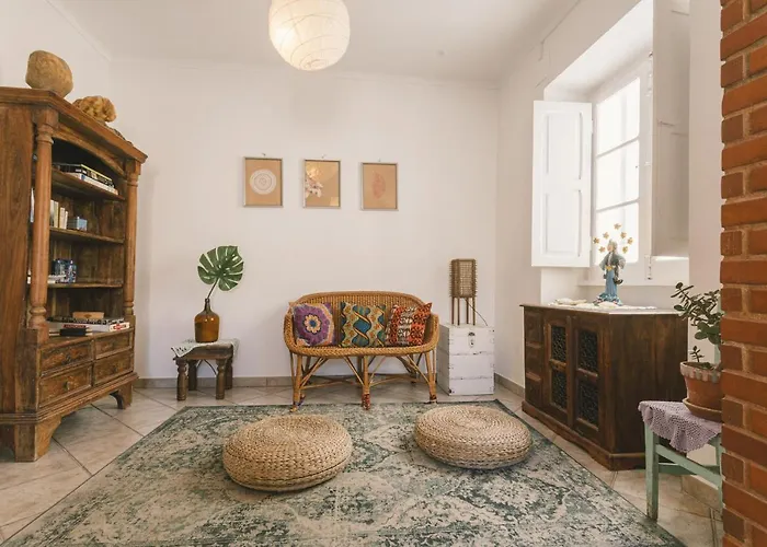 56 - Charming House In בית נופש *